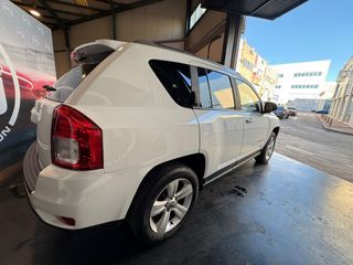 Jeep Compass 2.2 CRD Sport 4x2 136 CV