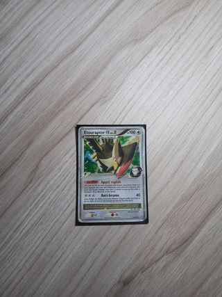 Etouraptor FB .X Carta Pokémon Original