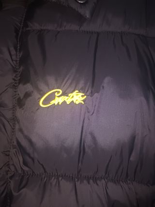 Chaqueta Corteiz Negra y Amarilla