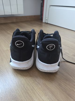 Zapatillas de Baloncesto Negras