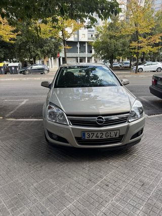 Opel Astra 2009
