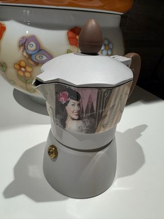 Moka Brandani 2 tazze design pin-up