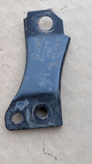 Supporto Audi VW 1J0199588B