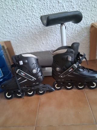 Patines Ajustables de color negro