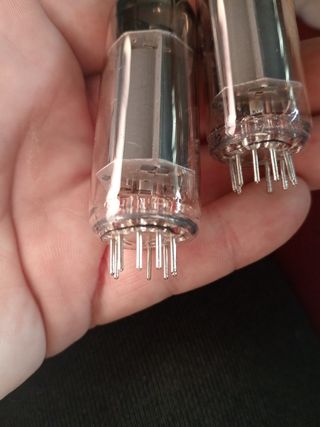 Pareja Válvulas EL84 Matcheadas