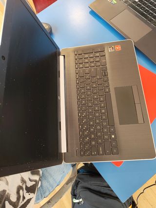 HP 15-db1033nq Plata 