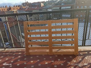 Tapa de palets de madera tengo 2 disponible