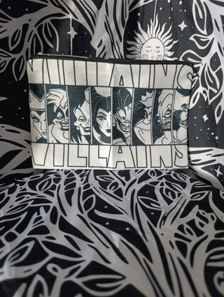 Bolsa de mano con estampado de villanos
