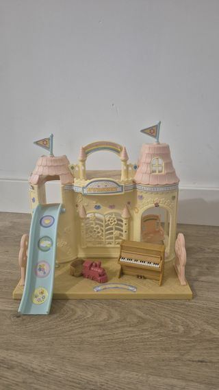 Castillo Guardería Sylvanian Families
