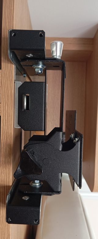 Soporte TV Lippert para Autocaravanas