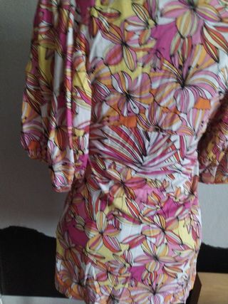 Blusón de viscosa estampado floral