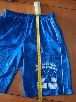 Camiseta y pantalón deportivo hombre