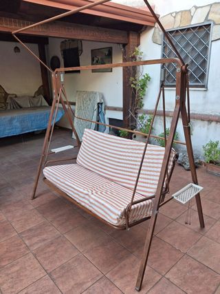 Dondolo da giardino vintage