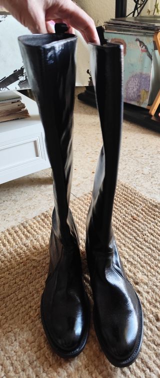 Botas altas negras