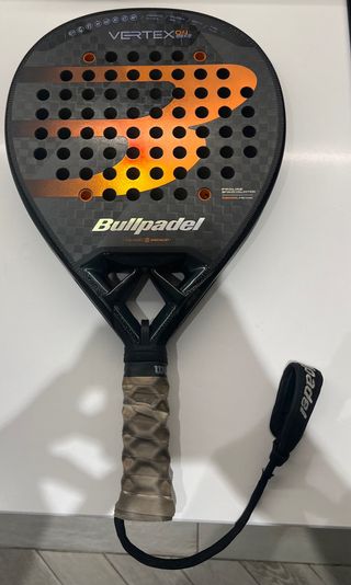 Bullpadel Vertex 04 Hybrid