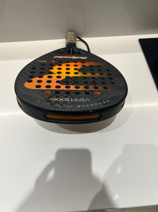 Bullpadel Vertex 04 Hybrid