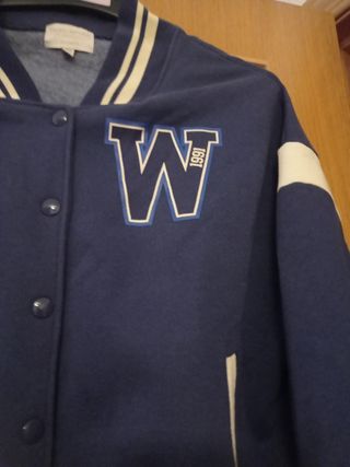 Chaqueta Bomber Azul y Blanca