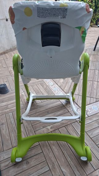 Trona infantil con estampado de jirafas