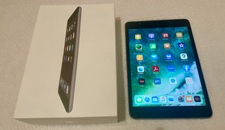 Apple iPad Mini 2 Plata