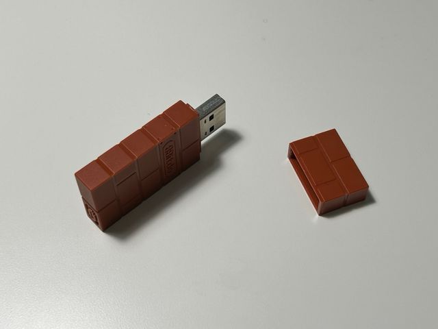 Adaptador USB Inalámbrico 8BitDo V1 - Como nuevo