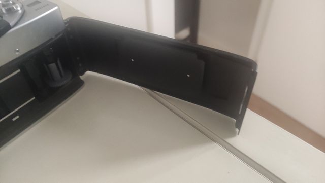 Cámara Minolta SRT303 + Objetivo Tokina 28-85mm