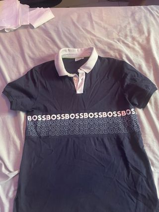 Polo Boss Azul usado 2 veces dela talla 16 de niño
