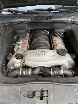Porsche Cayenne 2005