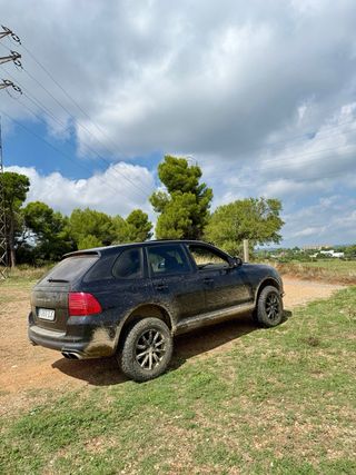 Porsche Cayenne 2005