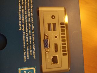 Intel NUC6AY Mini PC