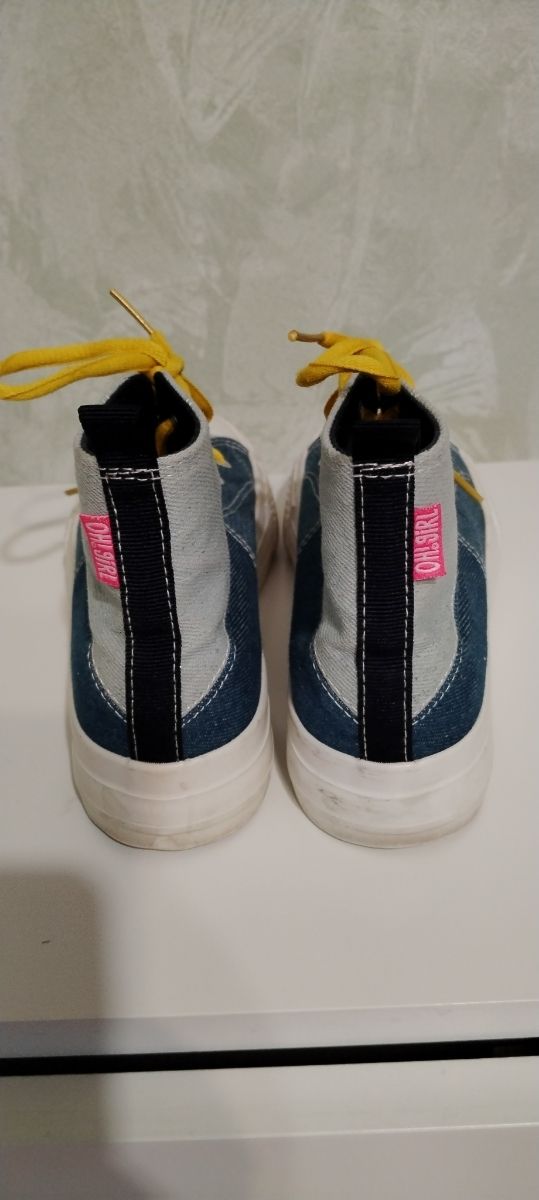 Deportivas vaqueras niña