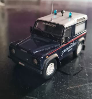 Modellino Auto Carabinieri Defender 90 cinofili 