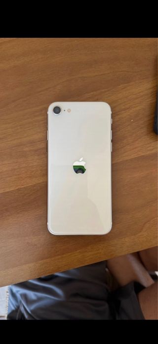 iPhone SE 2 Argento
