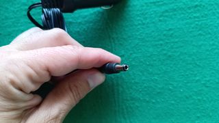 Adaptador de coche 12V a conector DC - Nuevo