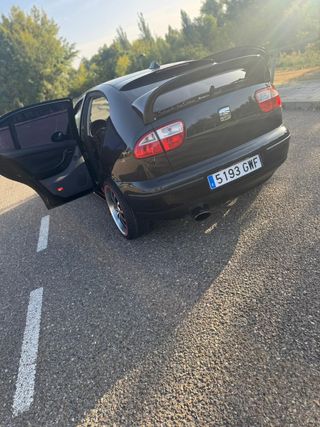 SEAT Leon 2000