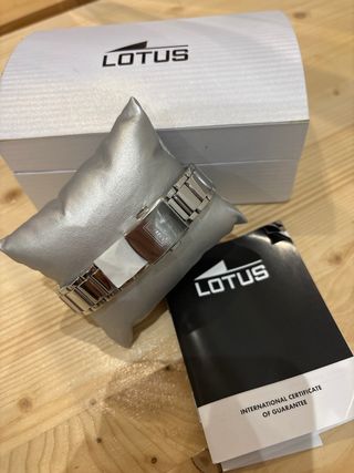 Reloj lotus mujer