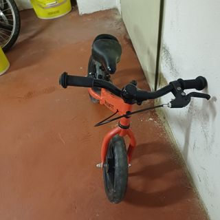 Bici sin pedales roja RUNFIT