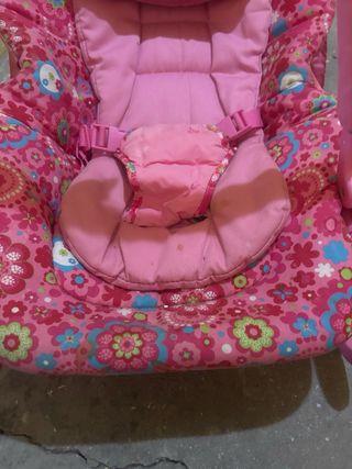 Hamaca para bebé rosa con estampado floral