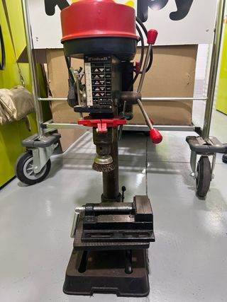 Taladradora de columna Einhell SB 40