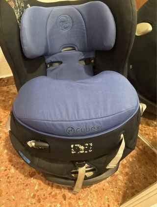 Silla de coche Cybex púrpura