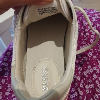 Zapatillas Michael Kors Beige y Rosa