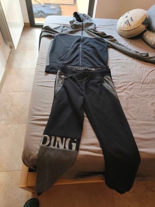 Conjunto chándal Spalding hombre gris y negro