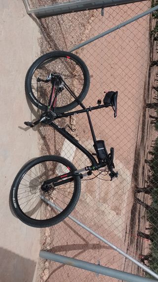 Bicicleta Cannondale 29”