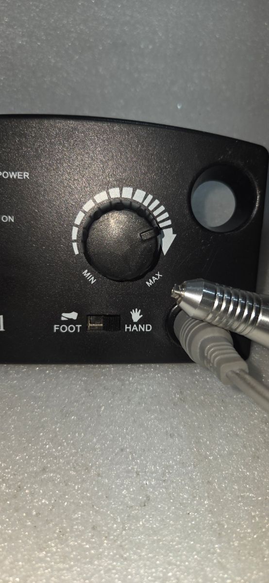 Torno de unhas profissional