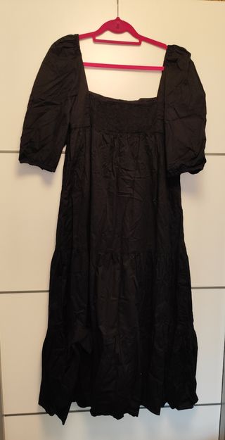 Vestido negro Zara manga abullonada