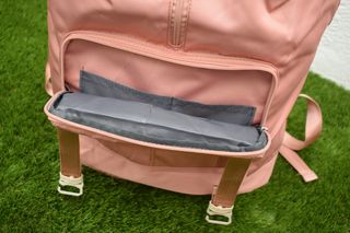 MOCHILA ROSA