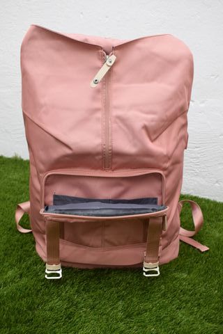 MOCHILA ROSA