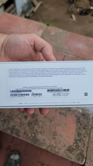 Caja Apple Watch Serie 5 44mm 