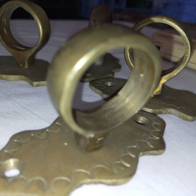 Parafuso de bronze antigo