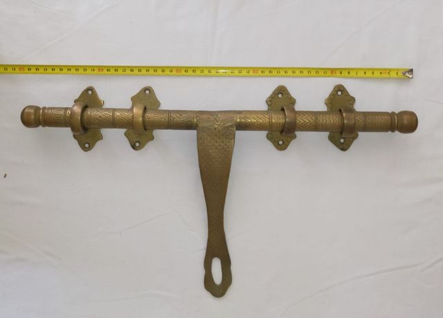 Parafuso de bronze antigo