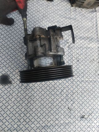 Bomba dirección asistida Fiat Scudo 2.0 JTD